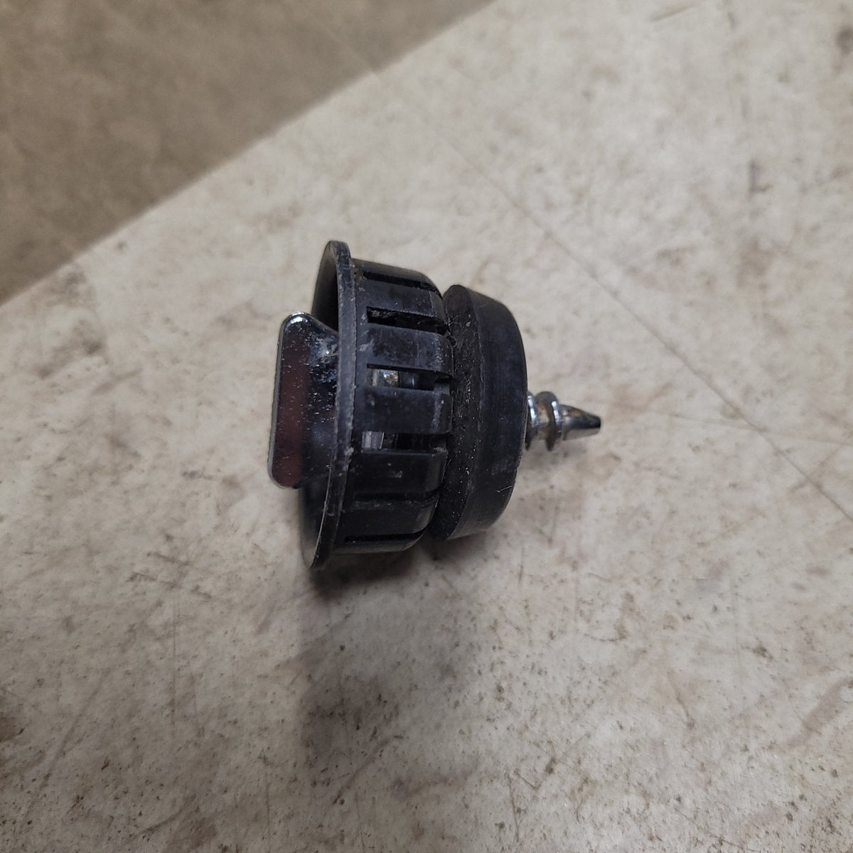Used Twist Lock Strainer Plug for 2 Drain hole