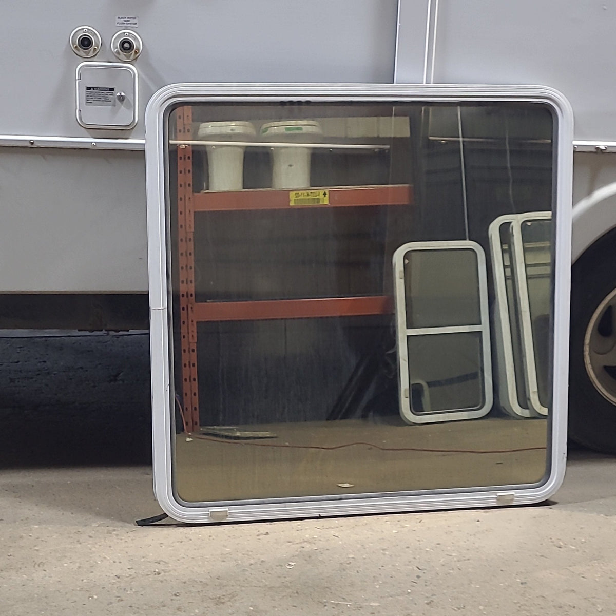 Used White Radius Non Opening Window : 41 1/2 W x 42 1/4 H x 1 7/8 D