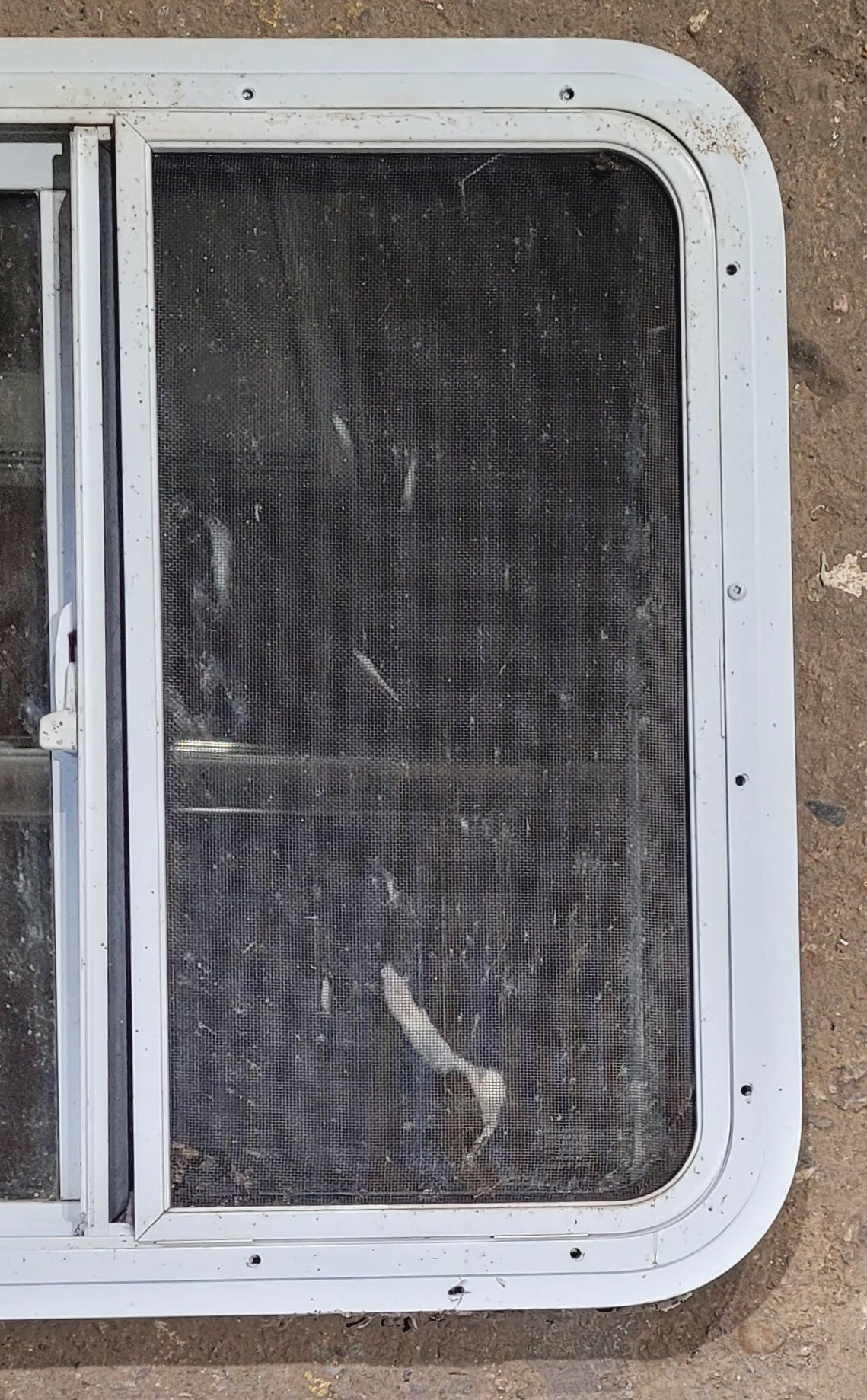 Used White Radius Opening Window : 24 W x 21 1/2 H x 1 7/8 D