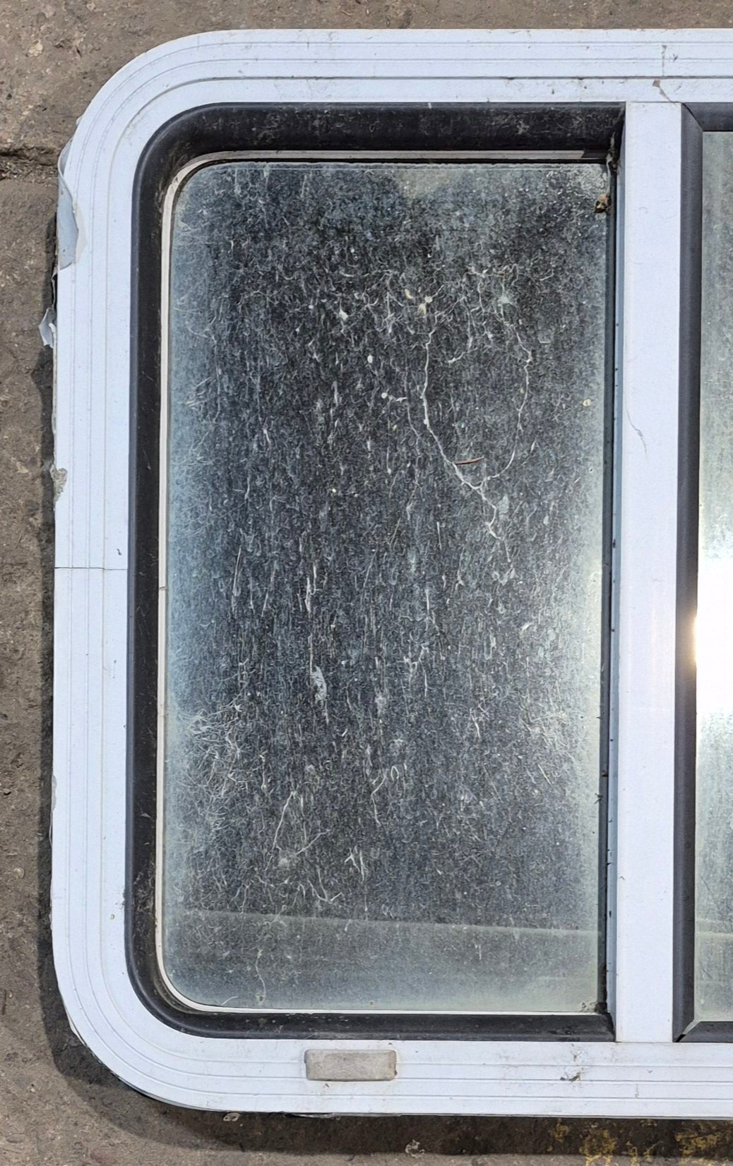Used White Radius Opening Window : 24 W x 21 1/2 H x 1 7/8 D