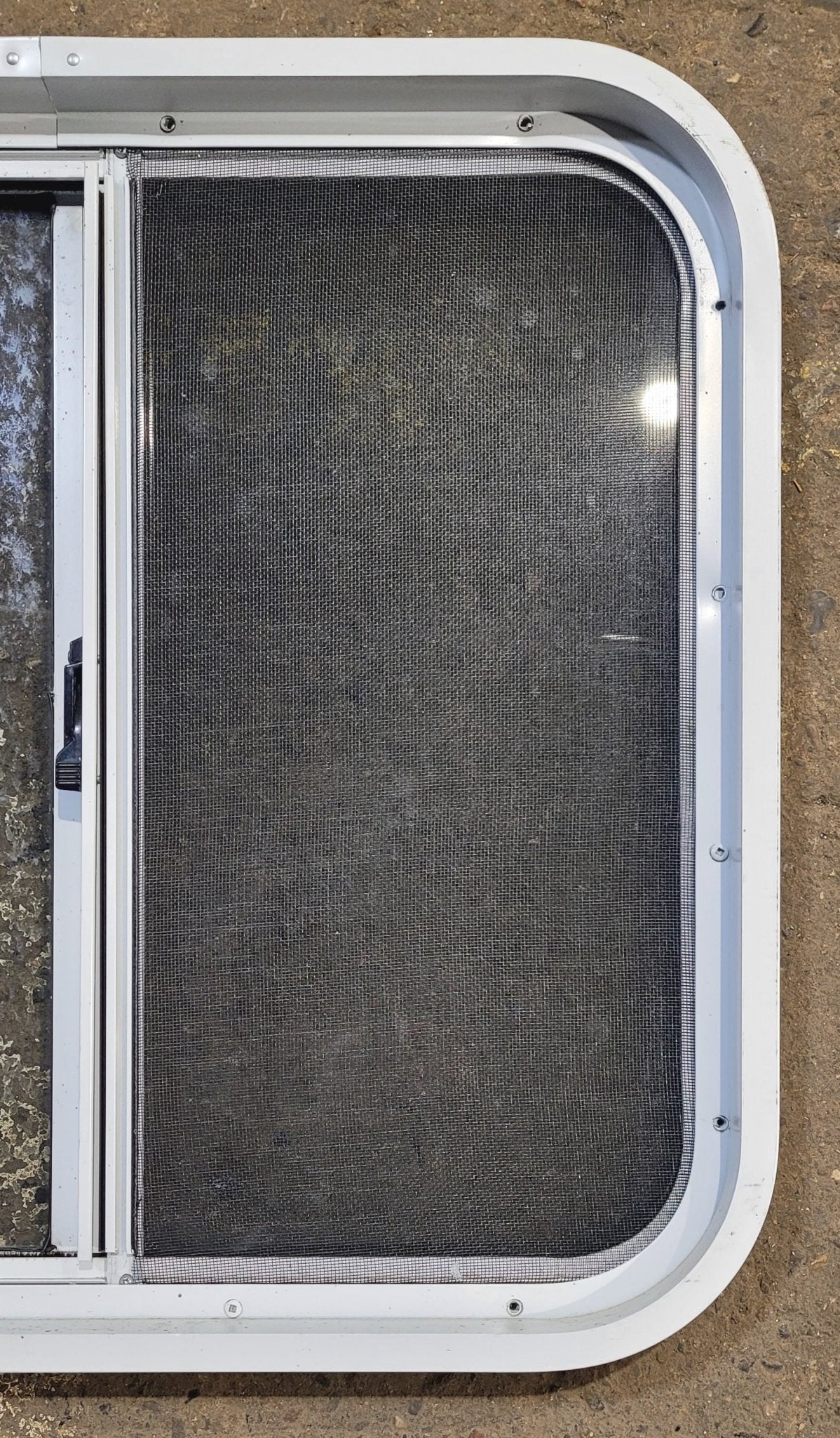 Used White Radius Opening Window : 24 W x 21 3/4 H x 1 7/8 D